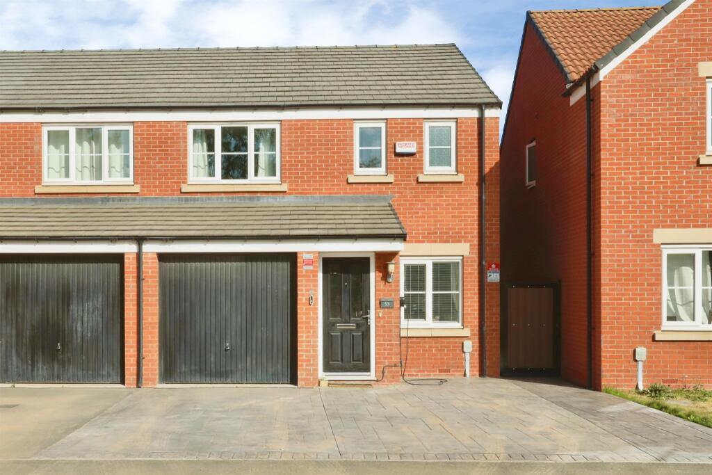 Main image of property: Avalon Road, Mansfield