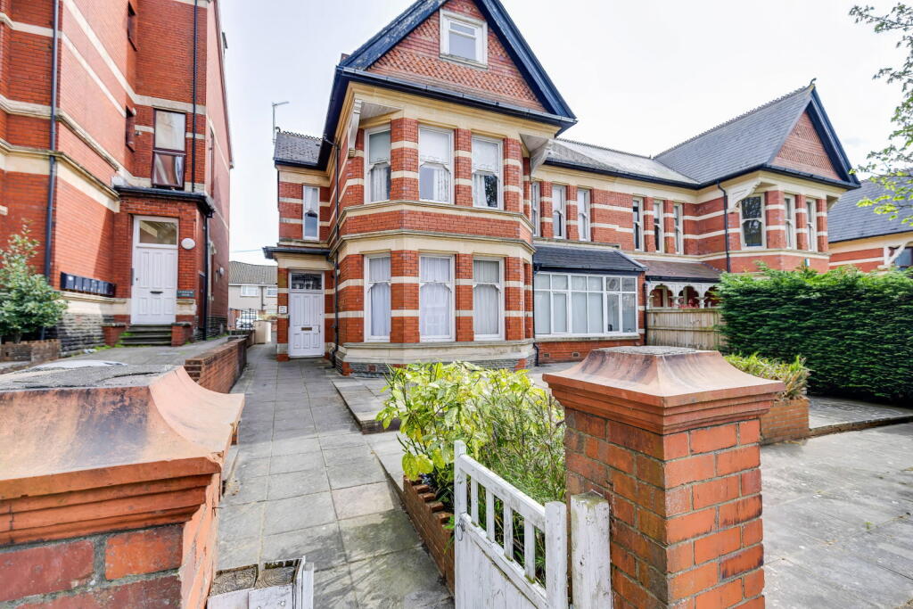 Main image of property: Pen-Y-Lan Road, Penylan, Cardiff, CF23 5HY