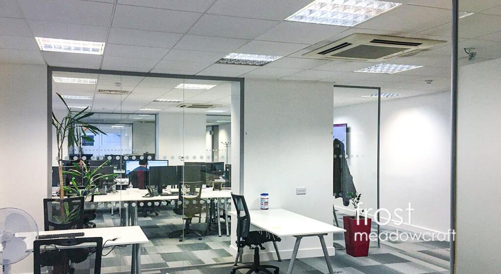 Units 13 Fountain CentreFulham SW6 office 3.jpg
