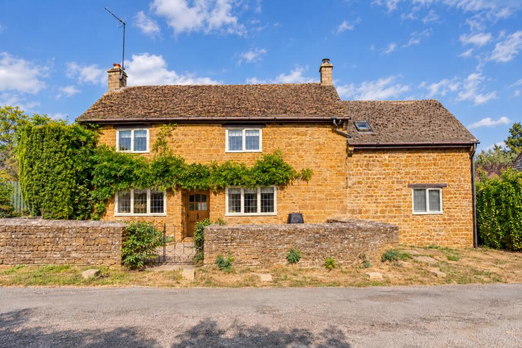 Main image of property: Millstream Farmhouse, Moor Lane, South Newington, Oxfordshire