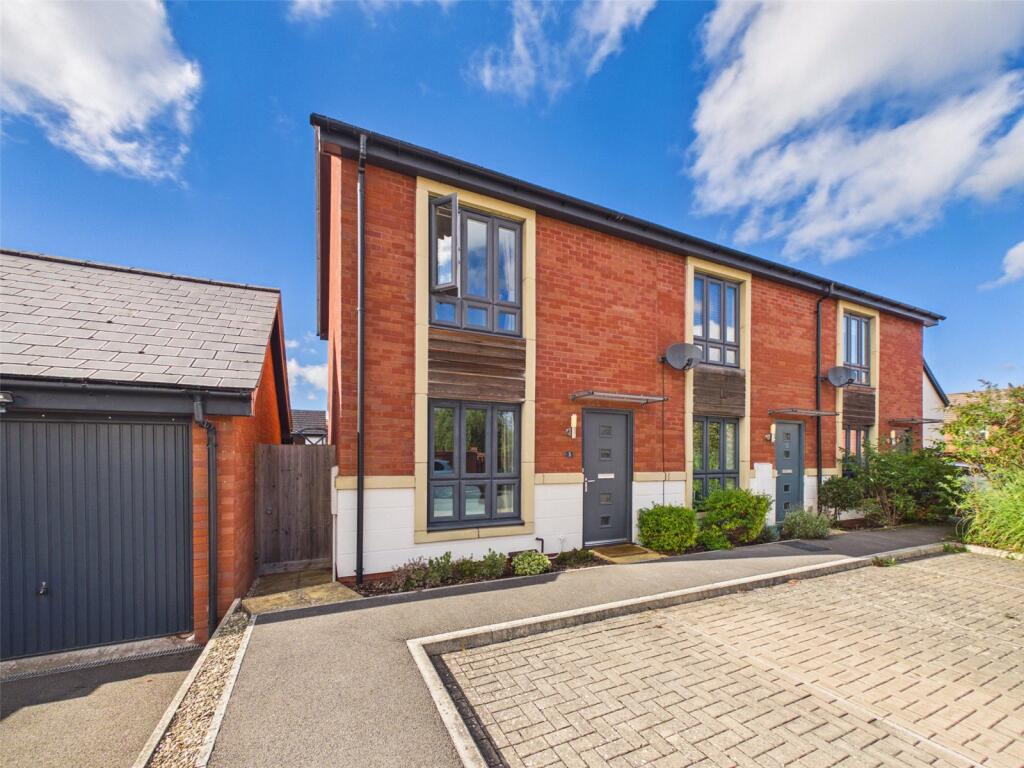 Main image of property: Fort Leney Walk, Cheltenham, Gloucestershire, GL50