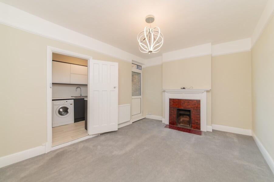 Main image of property: BALLARDS LANE, FINCHLEY, N3