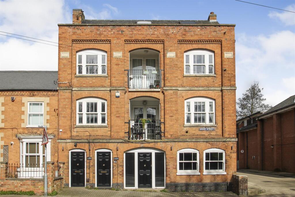 Main image of property: 1 Grove Street, Raunds