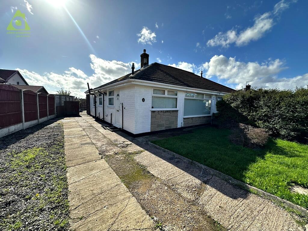 Main image of property: St Georges Avenue, Westhoughton, BL5 2EU