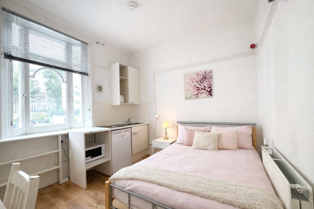 Main image of property: Oakley Street, Kensington And Chelsea, London