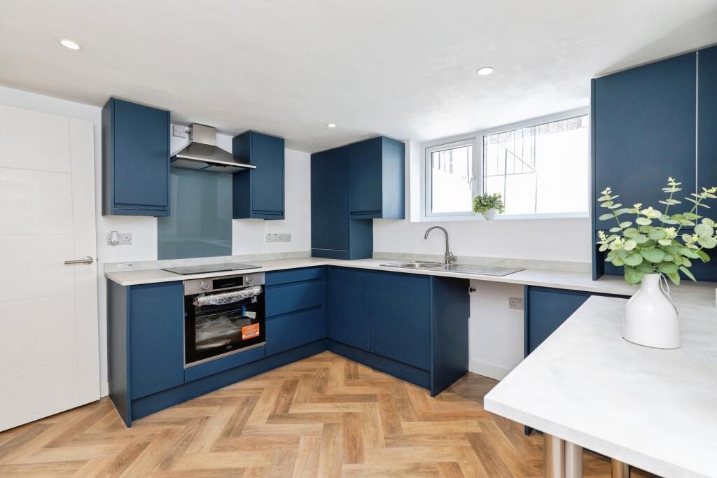 Main image of property: King Street, Gillingham, Kent, ME7