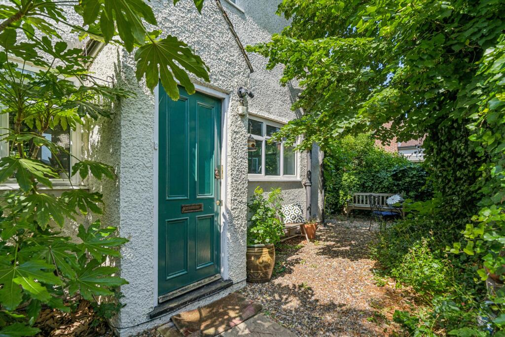 Main image of property: Arterberry Road, London SW20