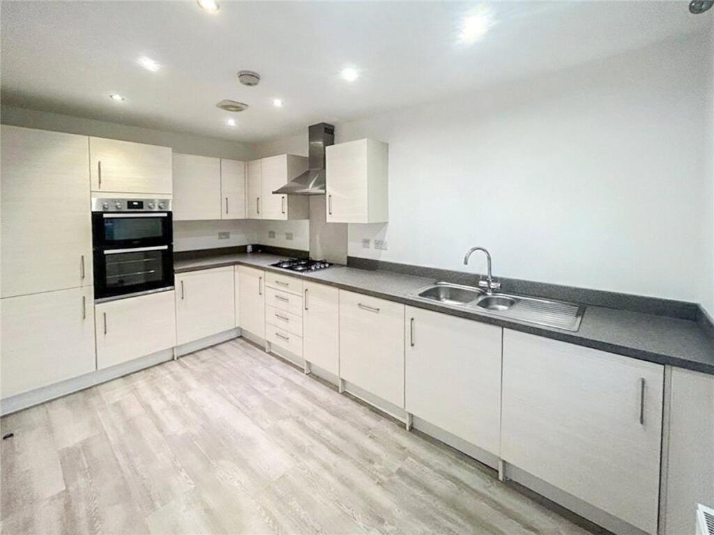 Main image of property: Harper Hill Gardens, Bircotes, Doncaster, Nottinghamshire, DN11