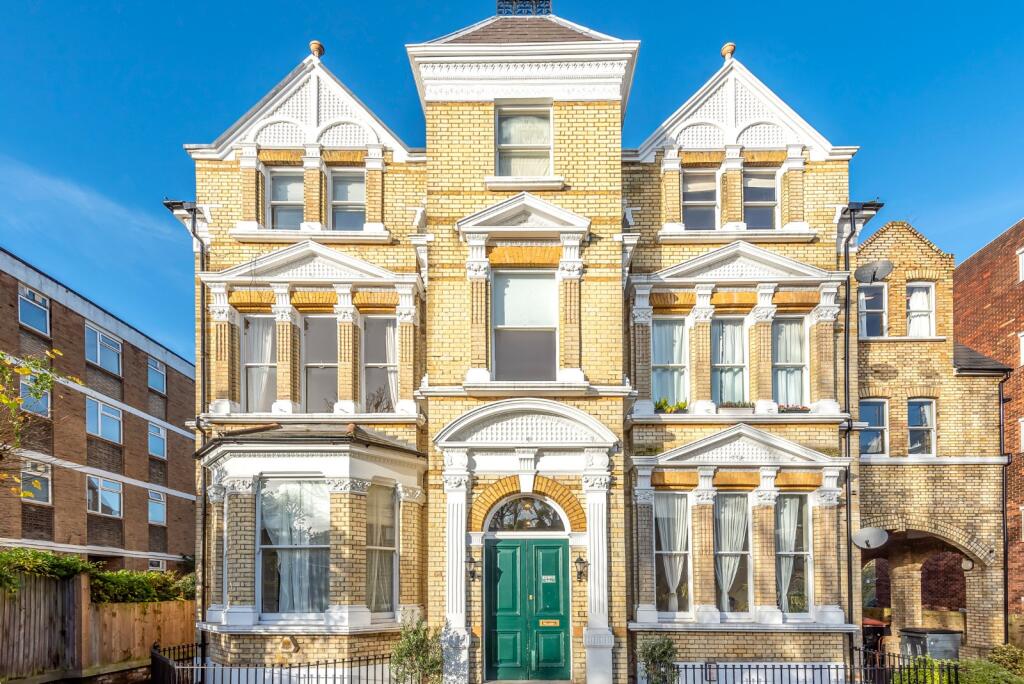Main image of property: Keswick Road, Putney, SW15