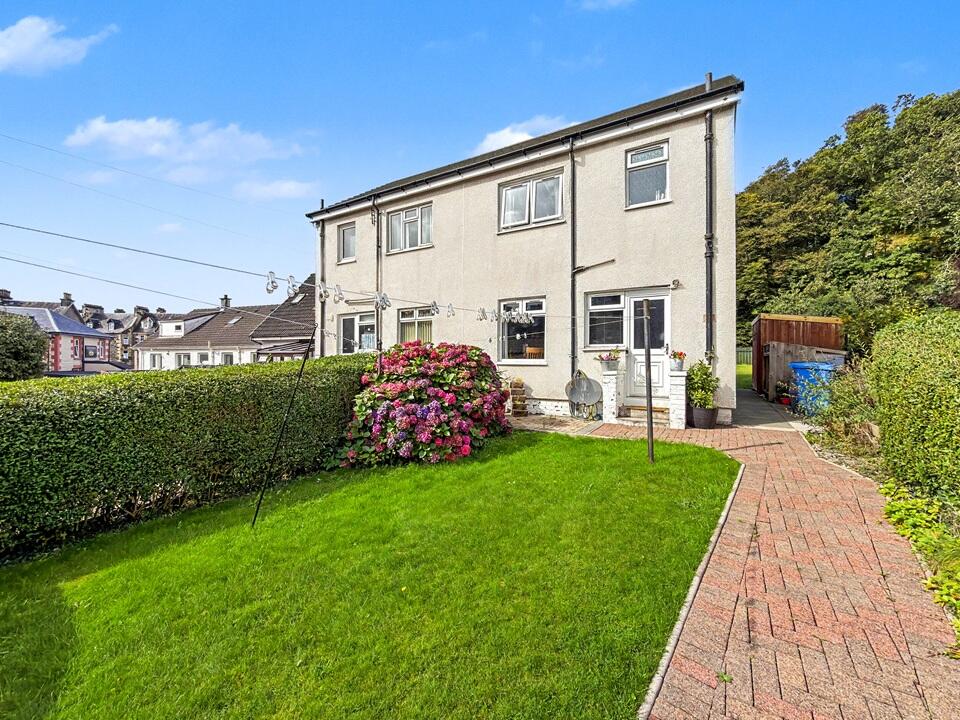 Main image of property: 2 Dalrigh, Dunollie Road, Oban, Argyll, PA34 5PG