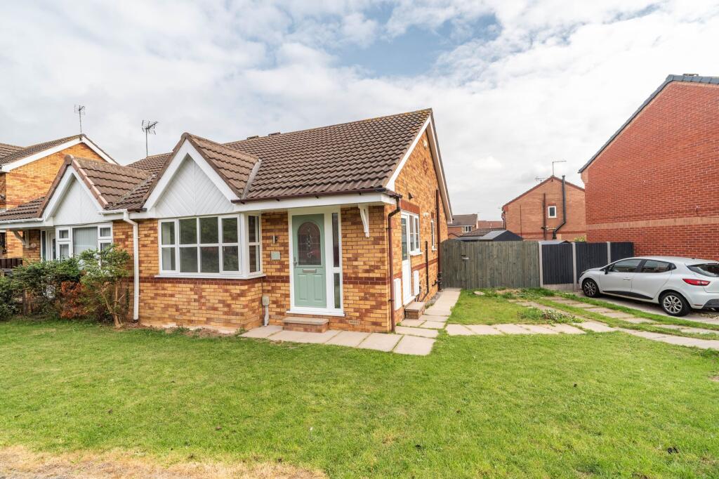 Main image of property: Robinswood Drive, Bransholme, HU7