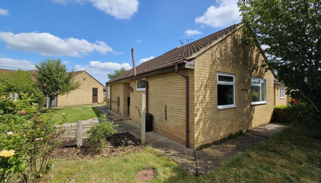 Main image of property: Falklands Road, Sutton Bridge