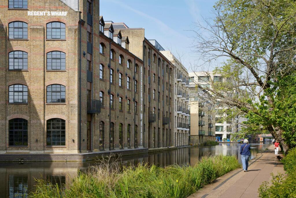 Main image of property: Regents Wharf, All Saints Street, Kings Cross, N1 9RL