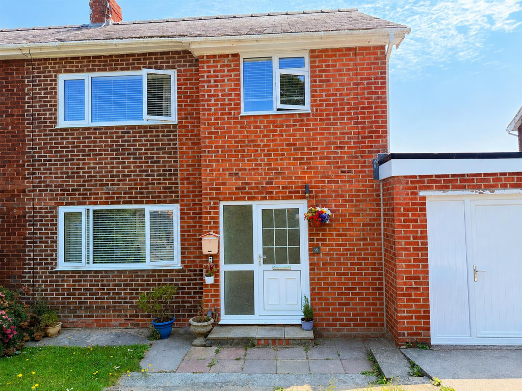 Main image of property: Lon Y Bedw, Bangor