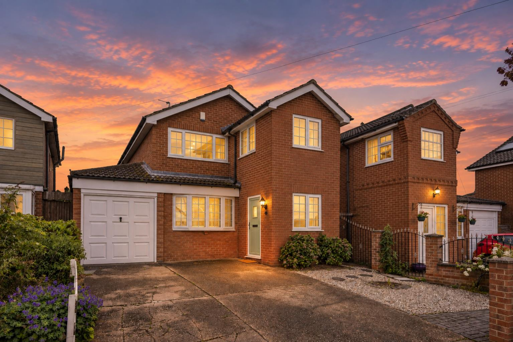 Main image of property: Bailey Lane, Radcliffe-On-Trent, Nottingham