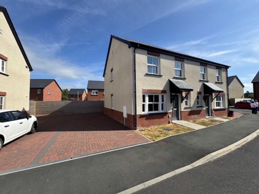Main image of property: Llanddewi Hills, Llandrindod Wells, Llanddewi