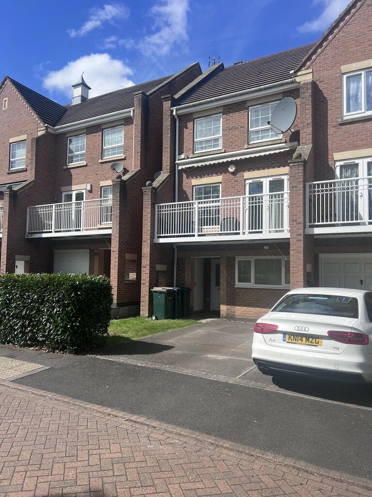 Main image of property: 5 Bedroom-Furlong Road, Coventry