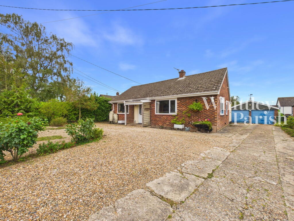 Main image of property: Chapel Road, Spooner Row, Wymondham, NR18 9LN