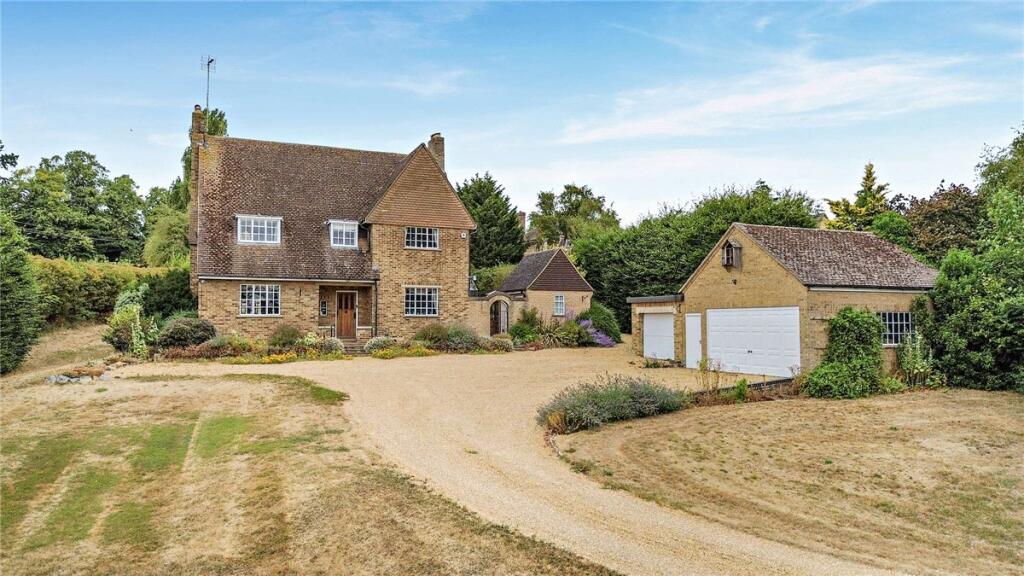 Main image of property: Peterborough Road, Castor, Peterborough, PE5