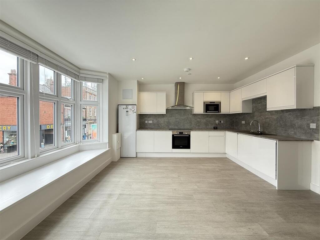 Main image of property: 6a Westlands Drive, Poole, 