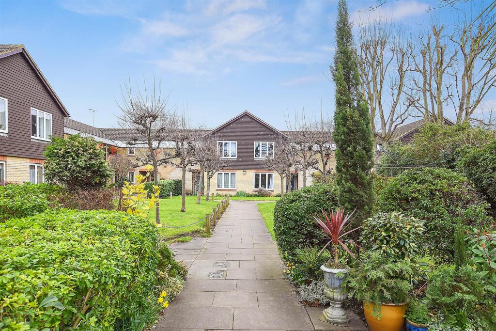 Main image of property: Perryn Court, Grimwood Road, Twickenham Tw1 1ba