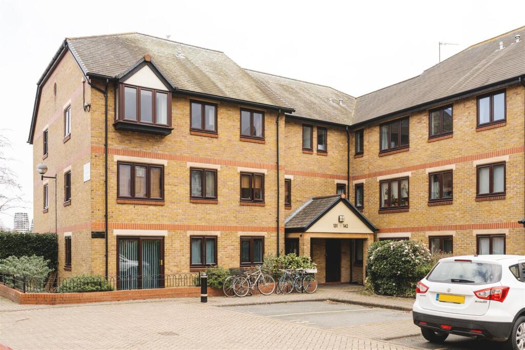 Main image of property: Riverside Close, Hackney