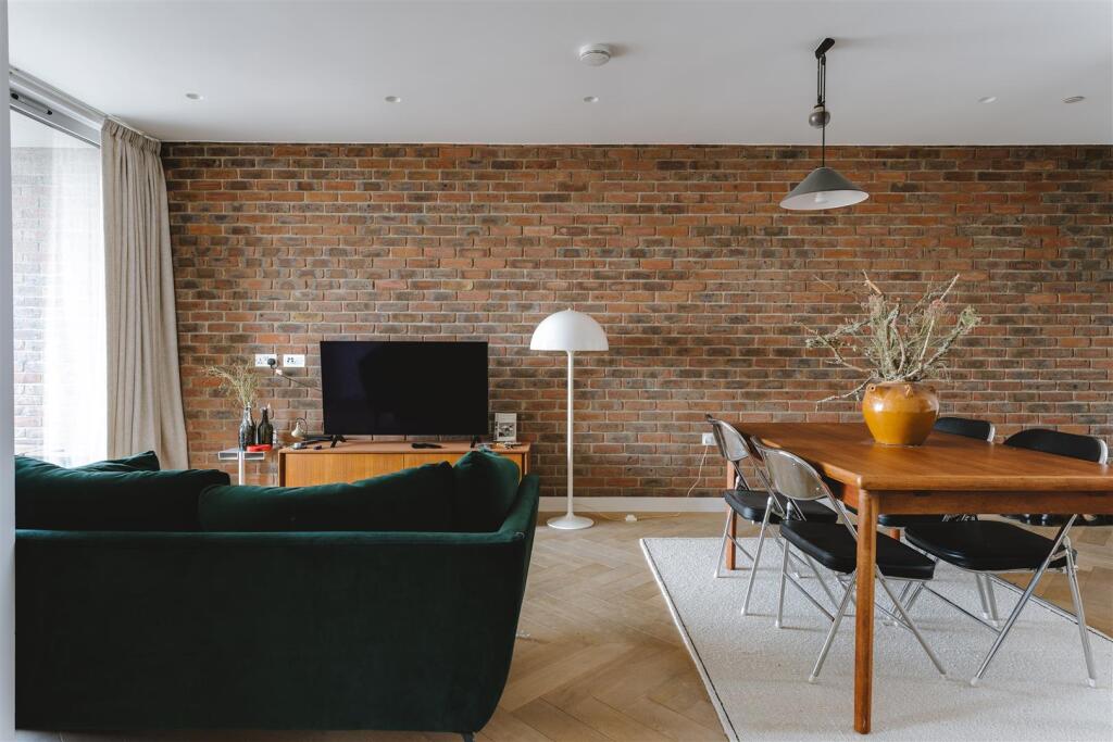 Main image of property: Hackney Downs