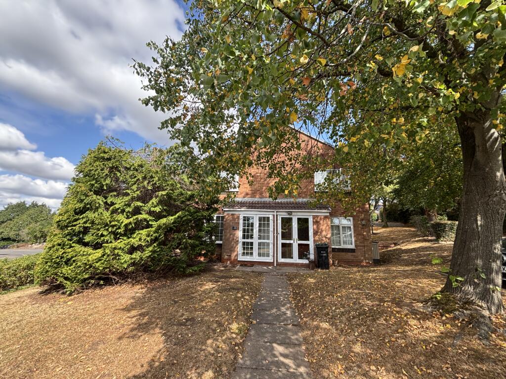 Main image of property: Far Highfield, B76
