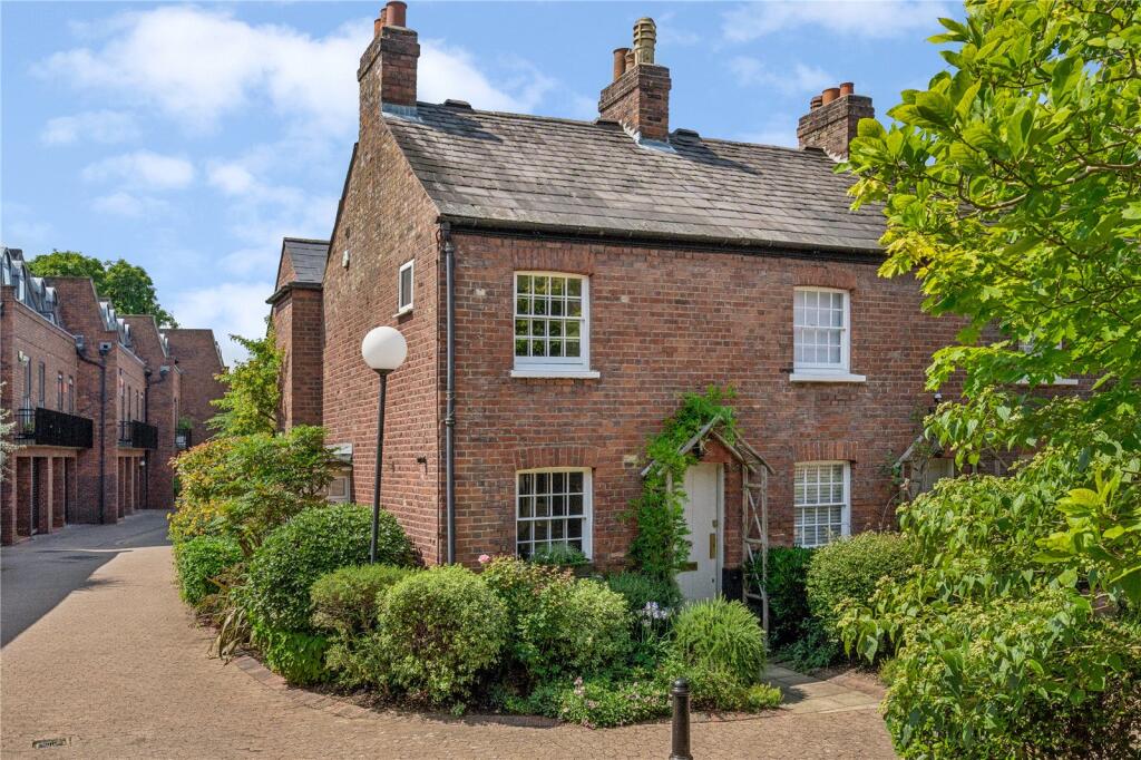 Main image of property: Haygarth Place, Wimbledon, London, SW19
