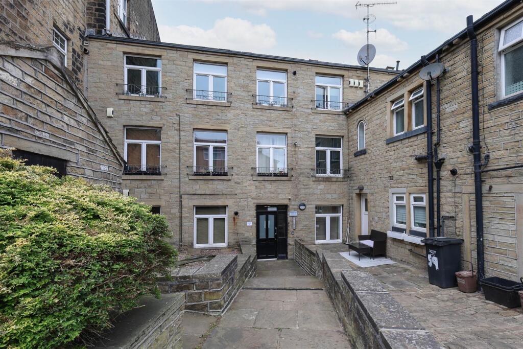 Main image of property: Green Lane, Greetland, Halifax