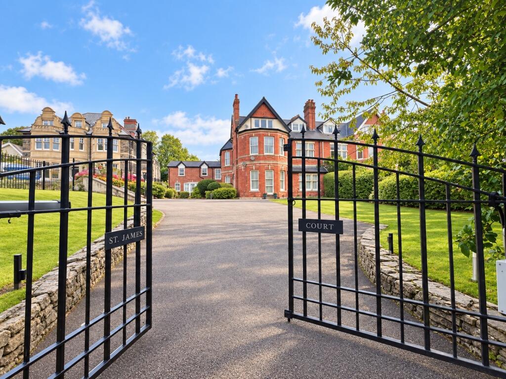 Main image of property: STUNNING VIEWS, Apartment 3, St. James Court, 8 Stow Park Circle, Newport, NP20 4HE