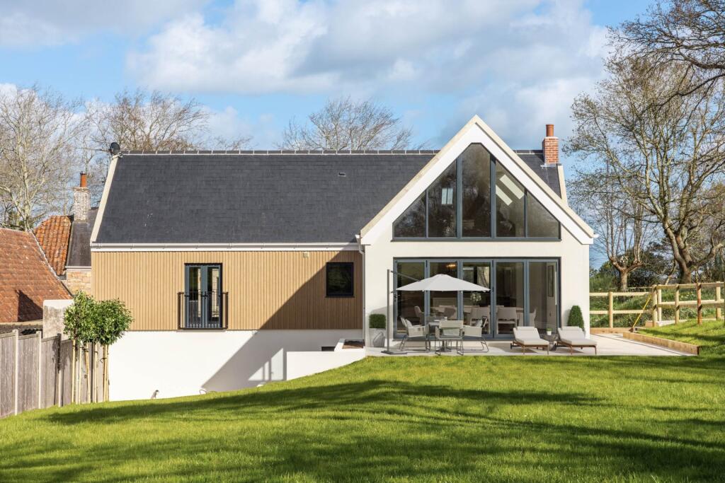 Main image of property: Le Mont Fallu, St Peter