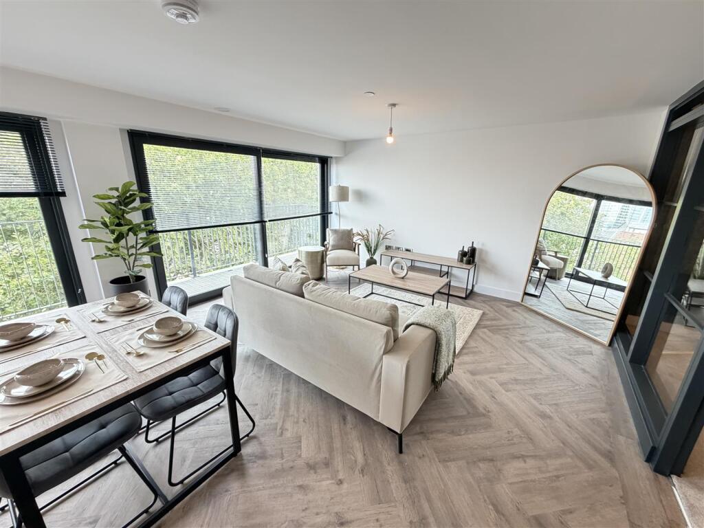 Main image of property: 30 St. Pauls Square, Birmingham