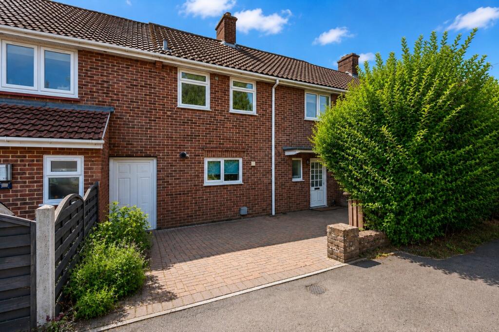 Main image of property: Sunnydell, St. Albans