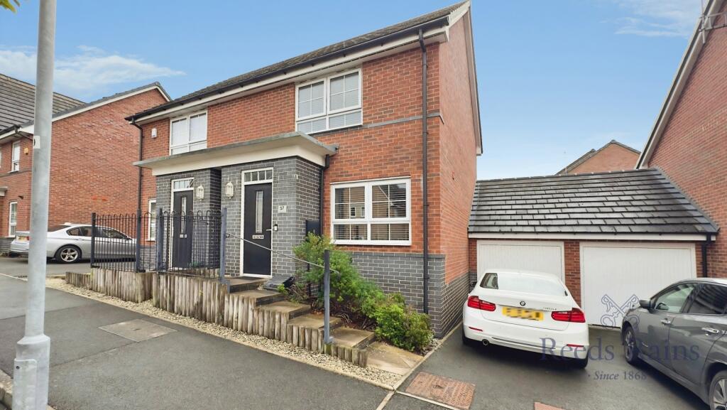 Main image of property: Navigation Way, Newcastle, Staffordshire, ST5