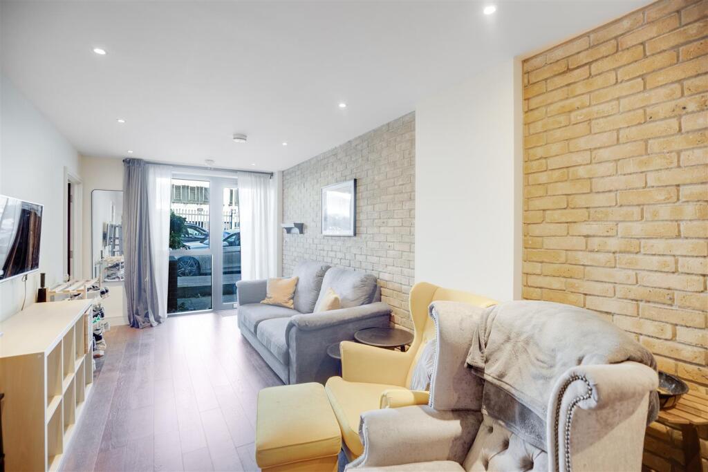 Main image of property: Turner Street, Canning Town