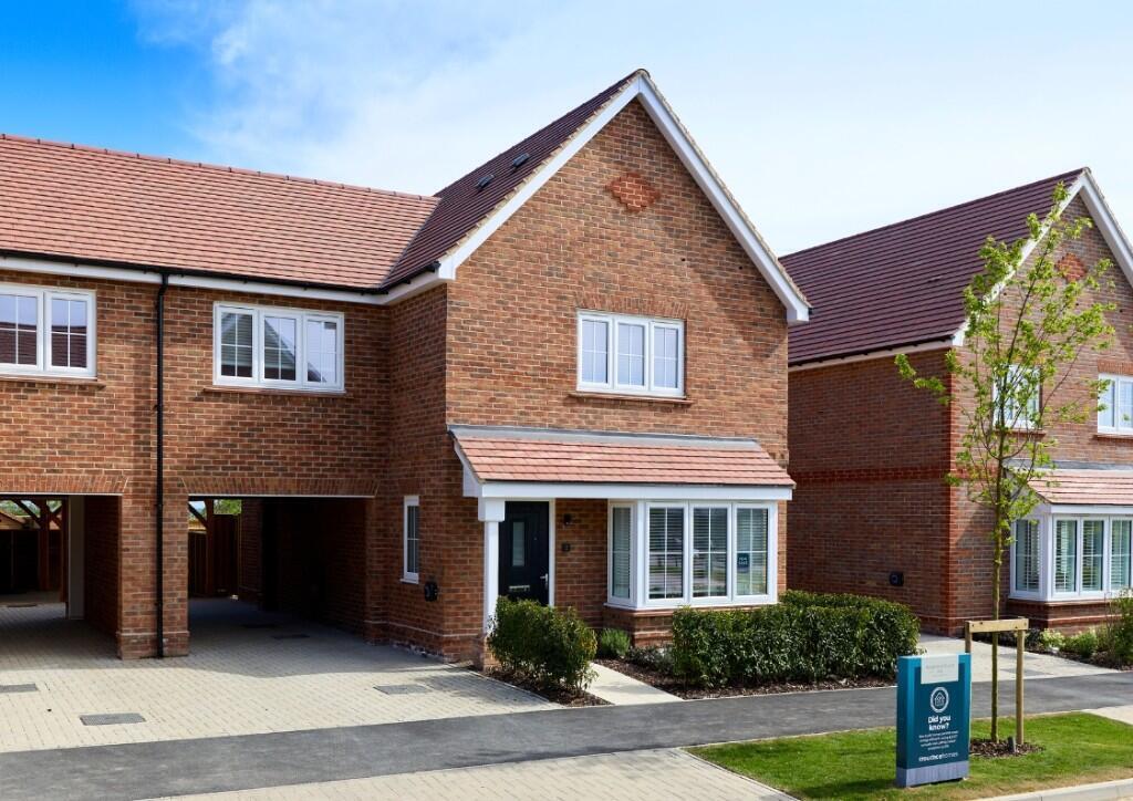 Main image of property: Hammondstreet Road, 
Cheshunt, 
Hertfordshire,
EN7 6PN
