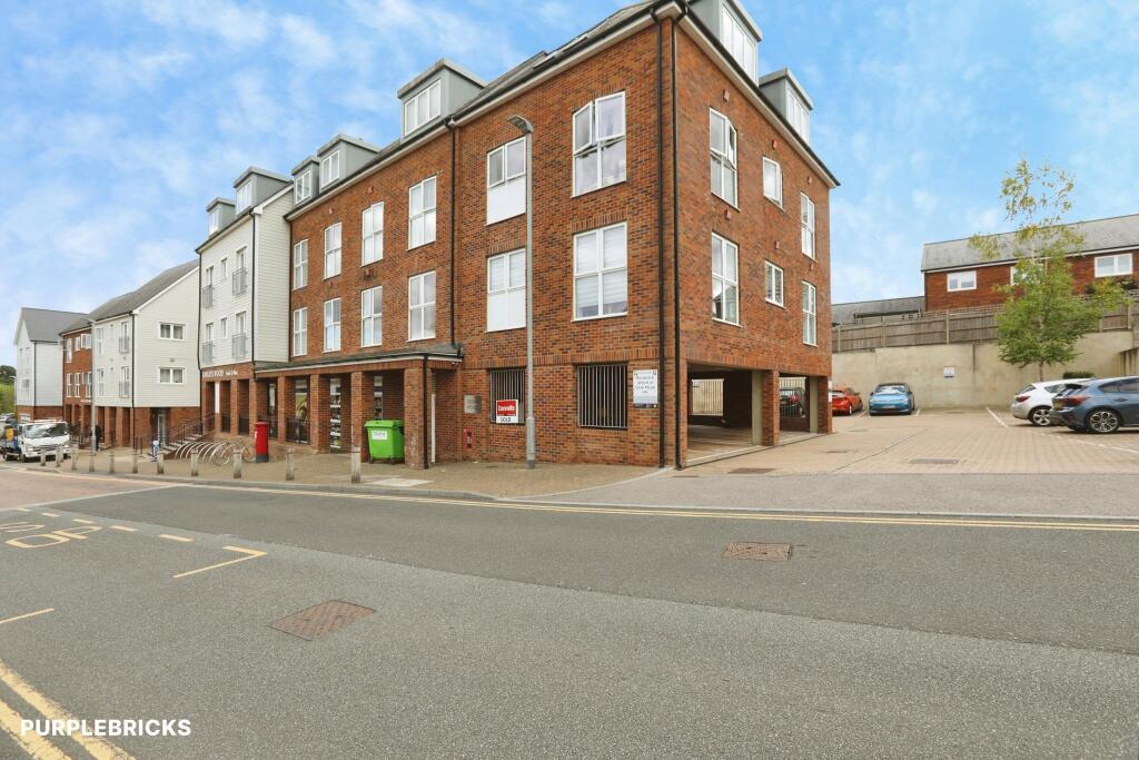 Main image of property: The Avenue, Tunbridge Wells, TN2