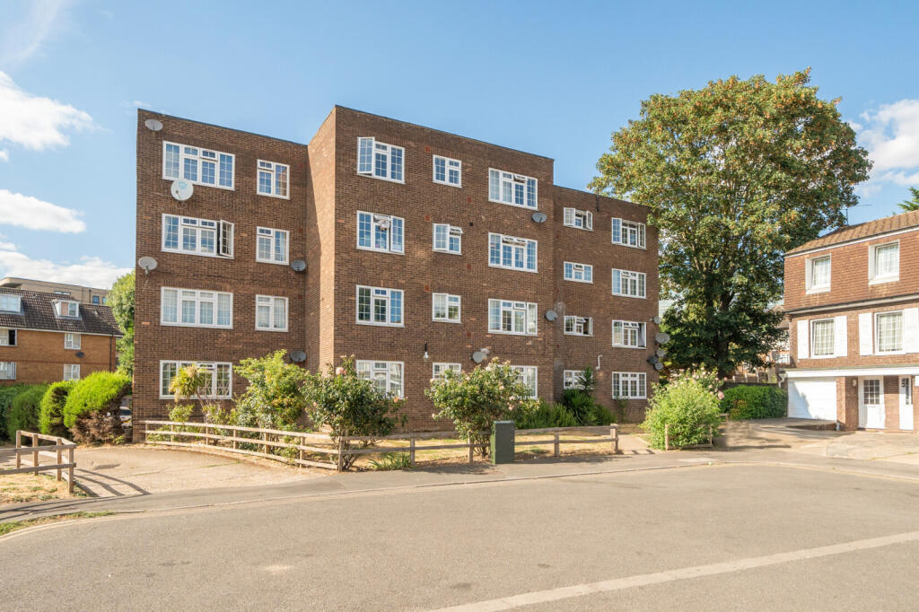Main image of property: Arborfield Close, Slough, Berkshire