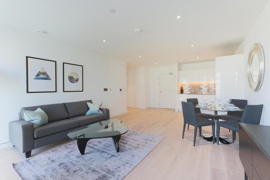 Main image of property: Kelson House, Royal Wharf, E16