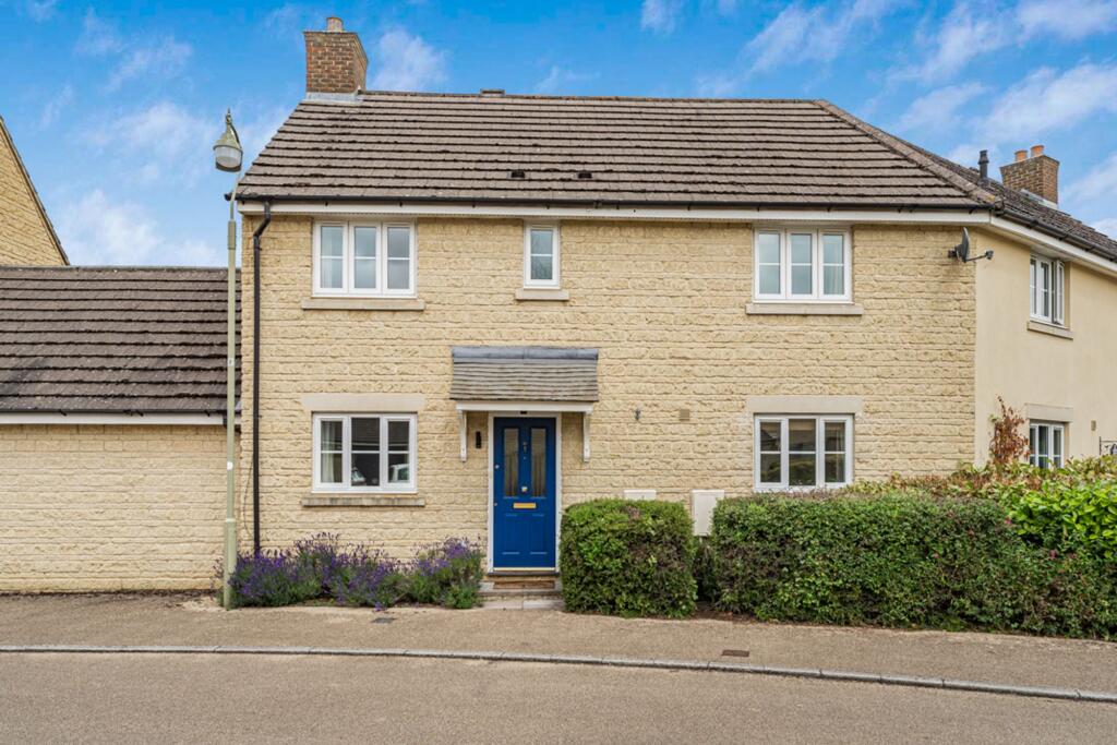 Main image of property: Primrose Close, Witney, OX28