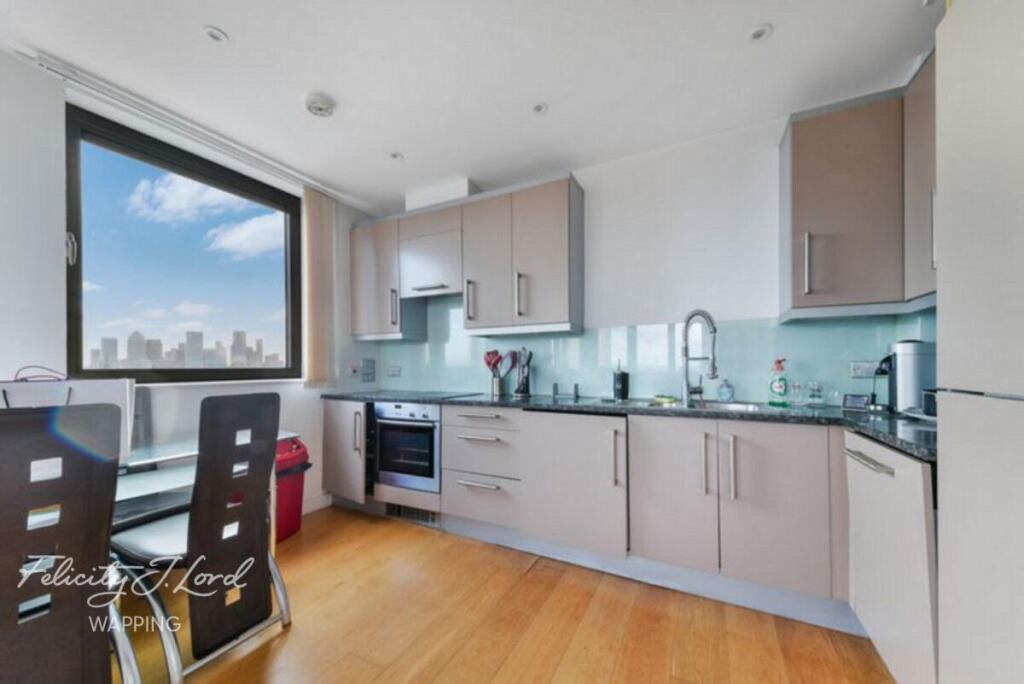 Main image of property: Spencer Way, London