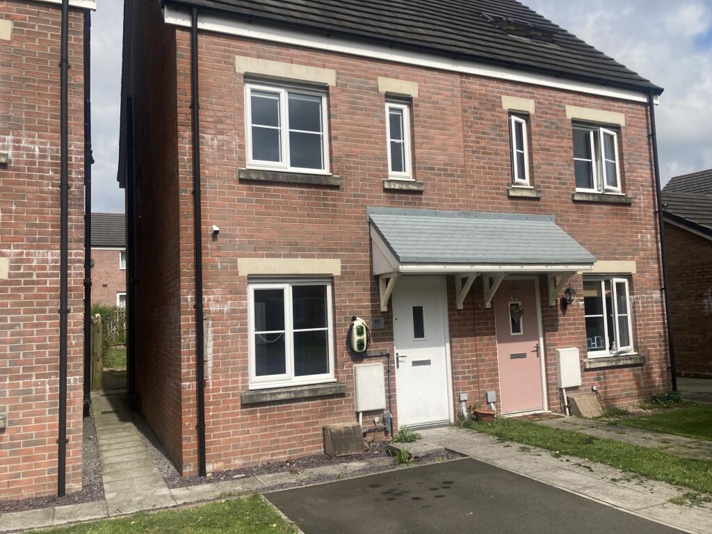 Main image of property: Maes Pedr, Johnstown