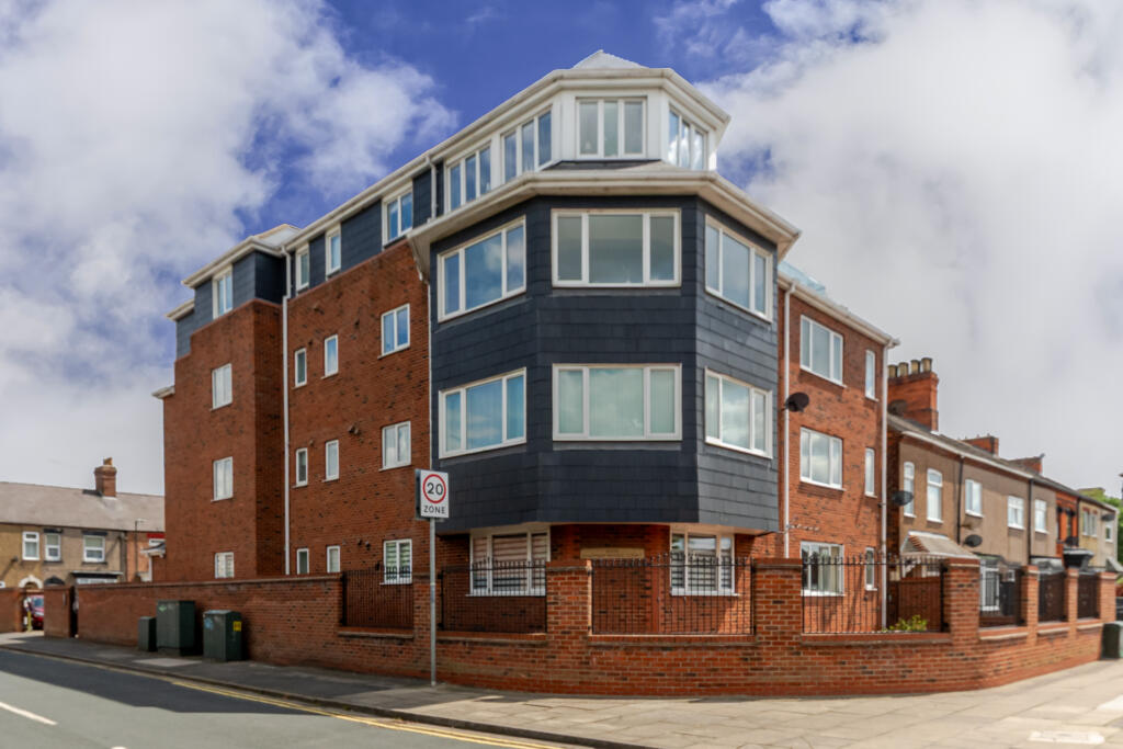 Main image of property: Pelham Road, Cleethorpes, DN35