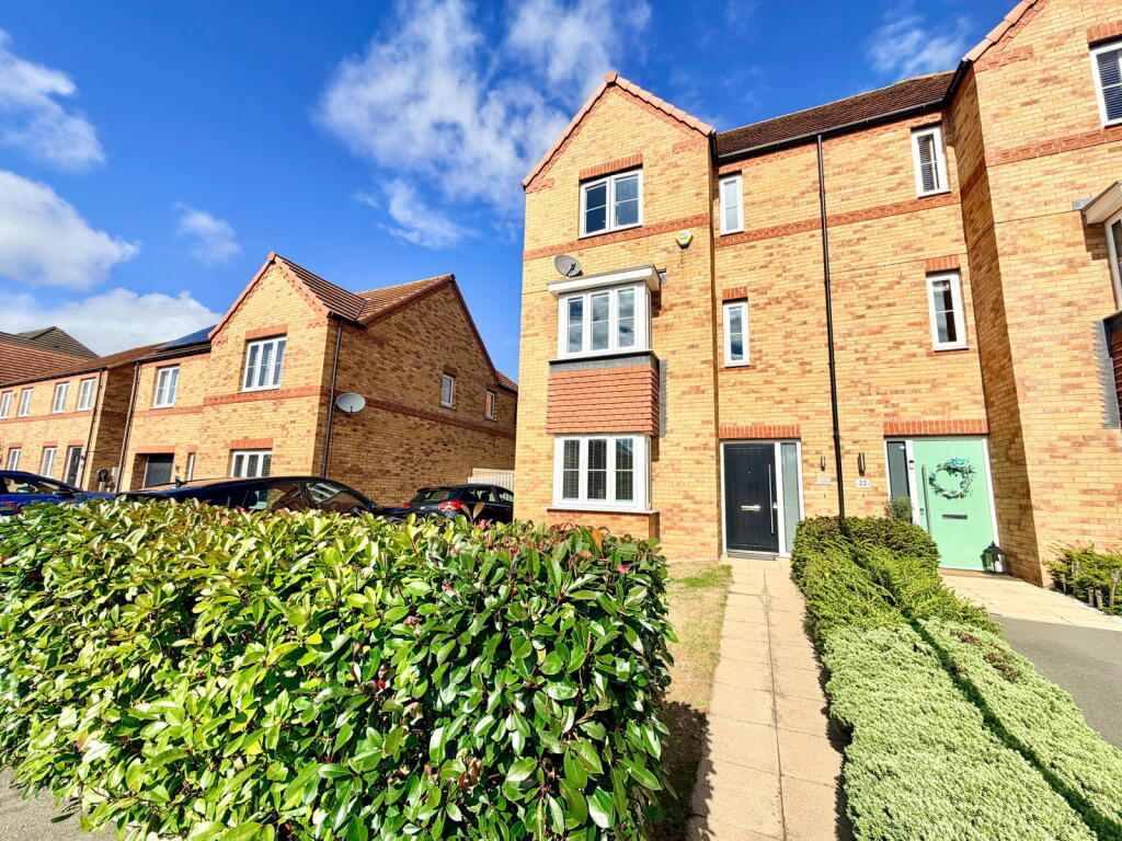 Main image of property: Collier Way, Mapplewell, Barnsley, S75 6GJ
