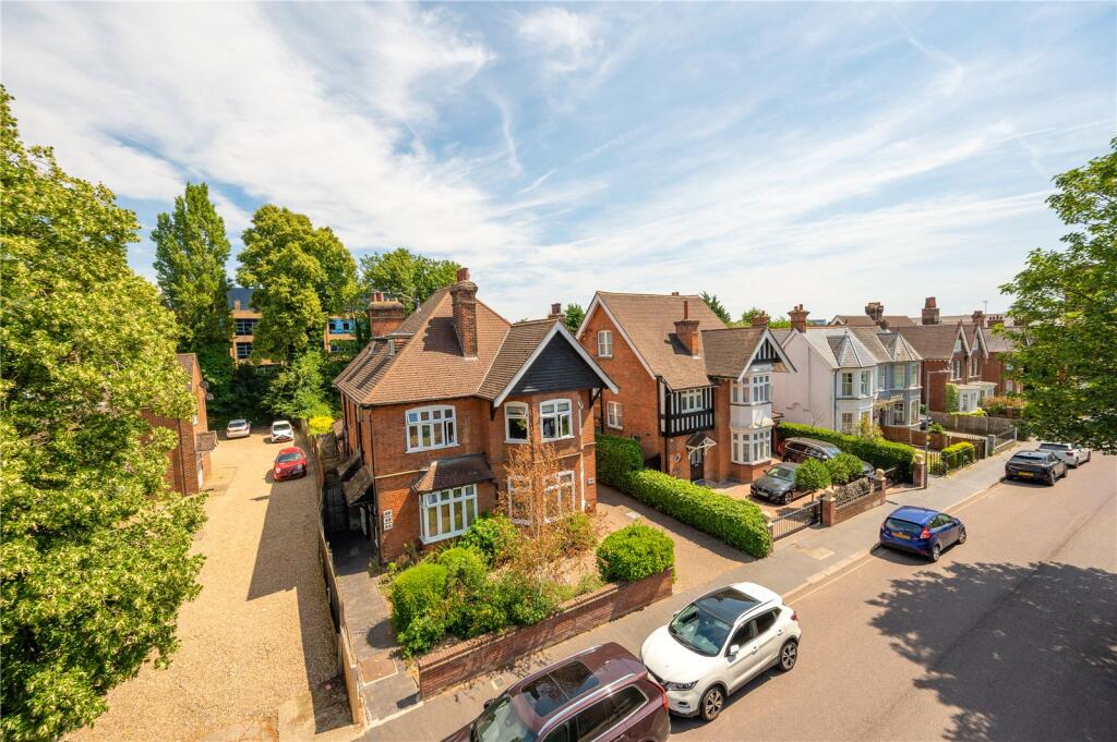Main image of property: Beaconsfield Road, St. Albans, Hertfordshire