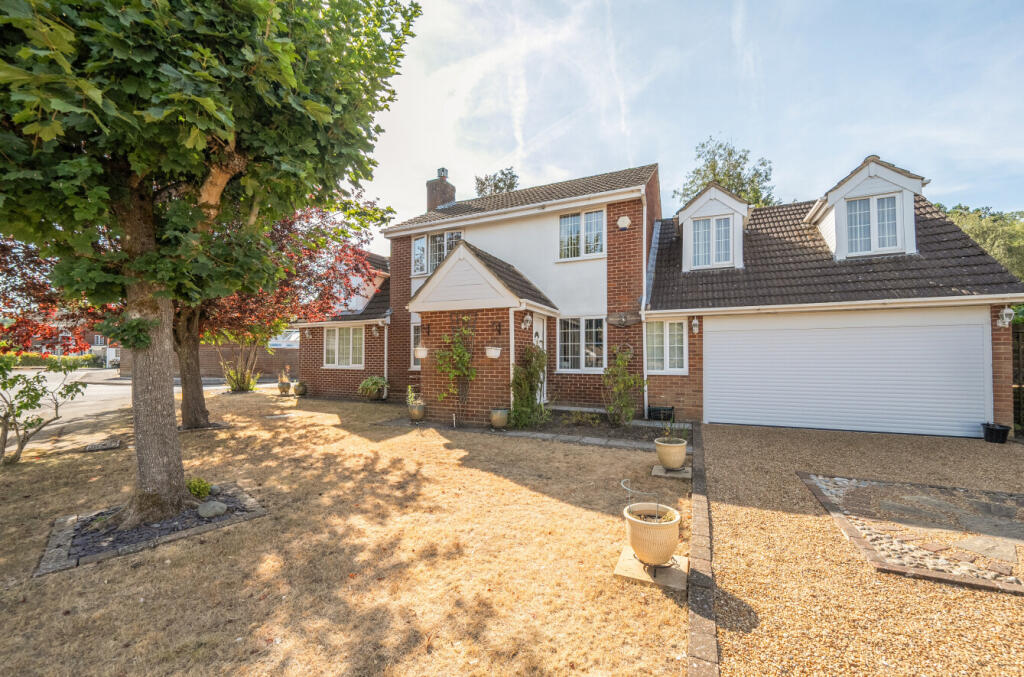 Main image of property: Kilmartin Gardens, Frimley, Camberley, Surrey, GU16
