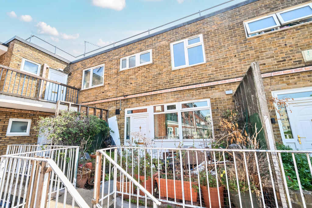 Main image of property: Maddock Way, London