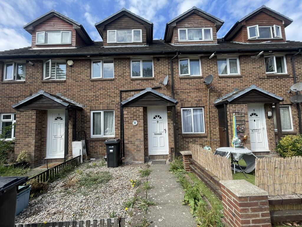 Main image of property: Amanda Close, Chigwell, Redbridge