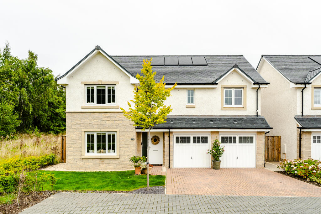 Main image of property: 16, Kilconquhar Place, Bonnyrigg, Midlothian, EH19 3SR